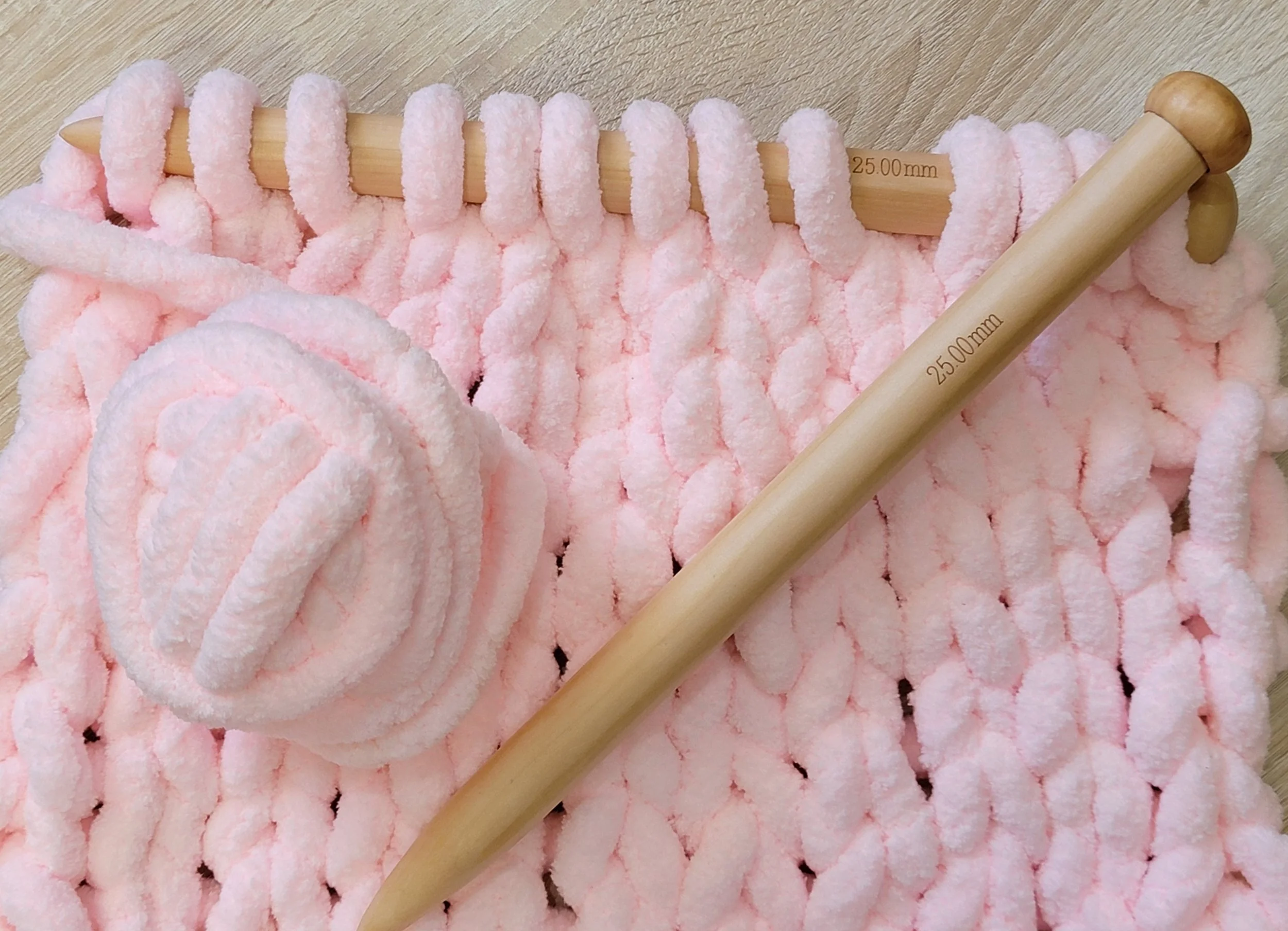 JUMBO KNITTING NEEDLES — GuChet.com